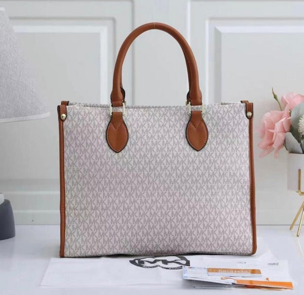 Michael Kors_Medium_Top_Handle_Tote_With_DustCover
