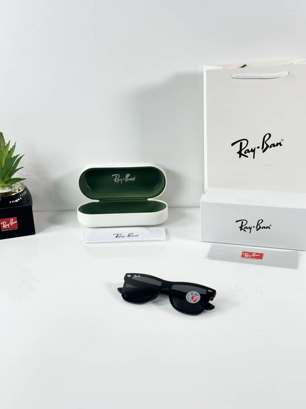 RB 650 Black