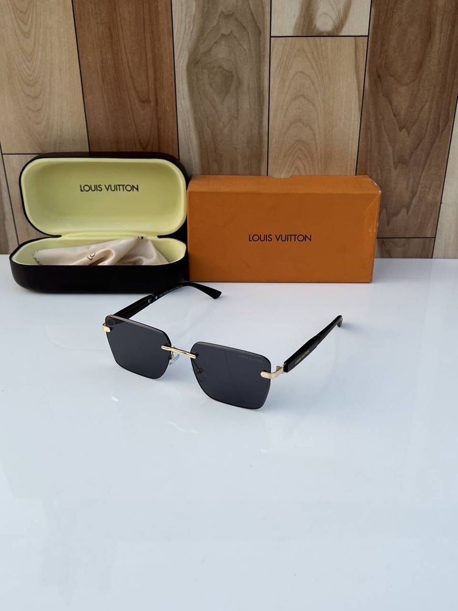 Louis Vuitton_5713_gold_black