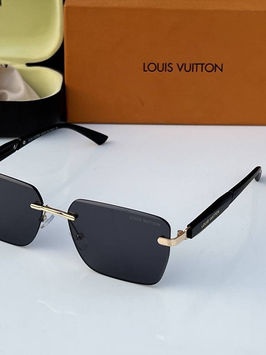 Louis Vuitton_5713_gold_black