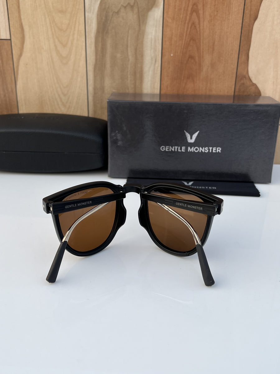 Gentle_monster_folding_black_brown