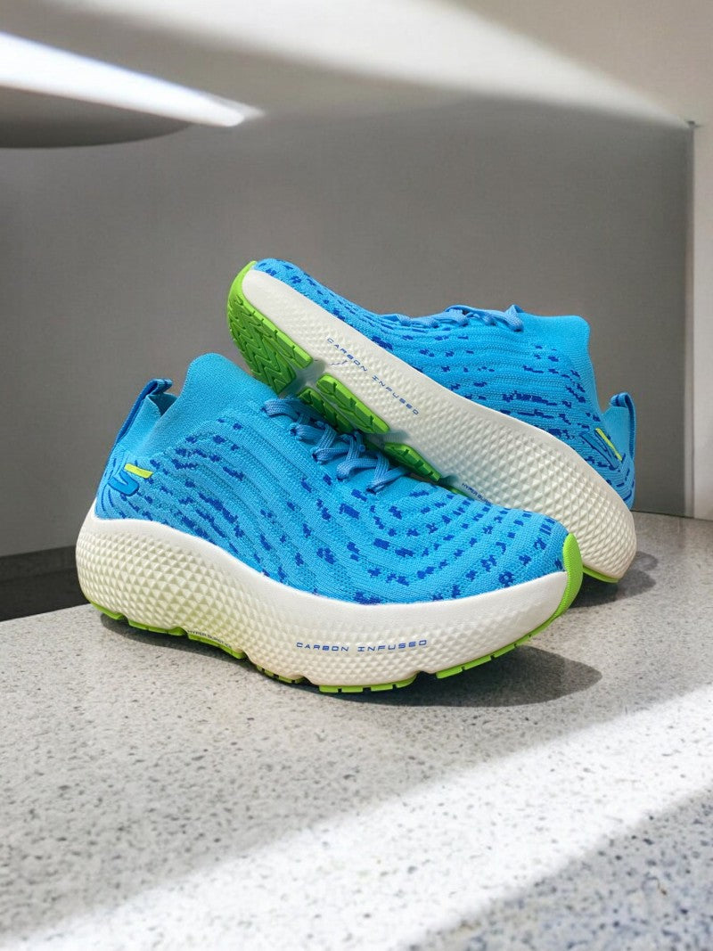 .Sketchers hyper bust ice sky blue