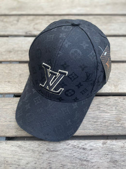 Louis Vuitton_Black_Big_Front_Monogram_Logo_Premium_Unisex_Cap_(With_Safety_Box)_866