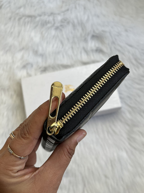 Burberry_34_Zippy_Wallet_With_OriginalBox