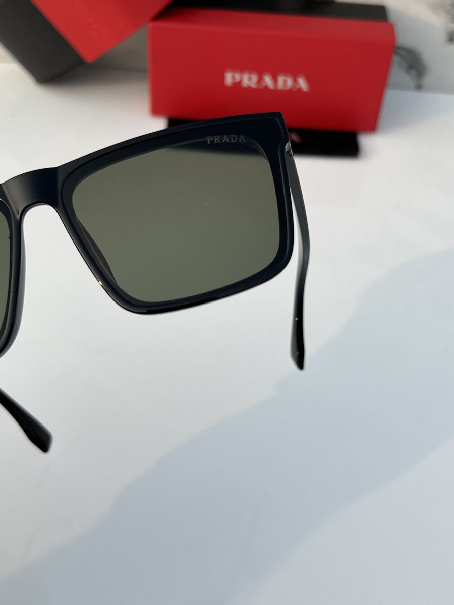 Prada_1350_black_green