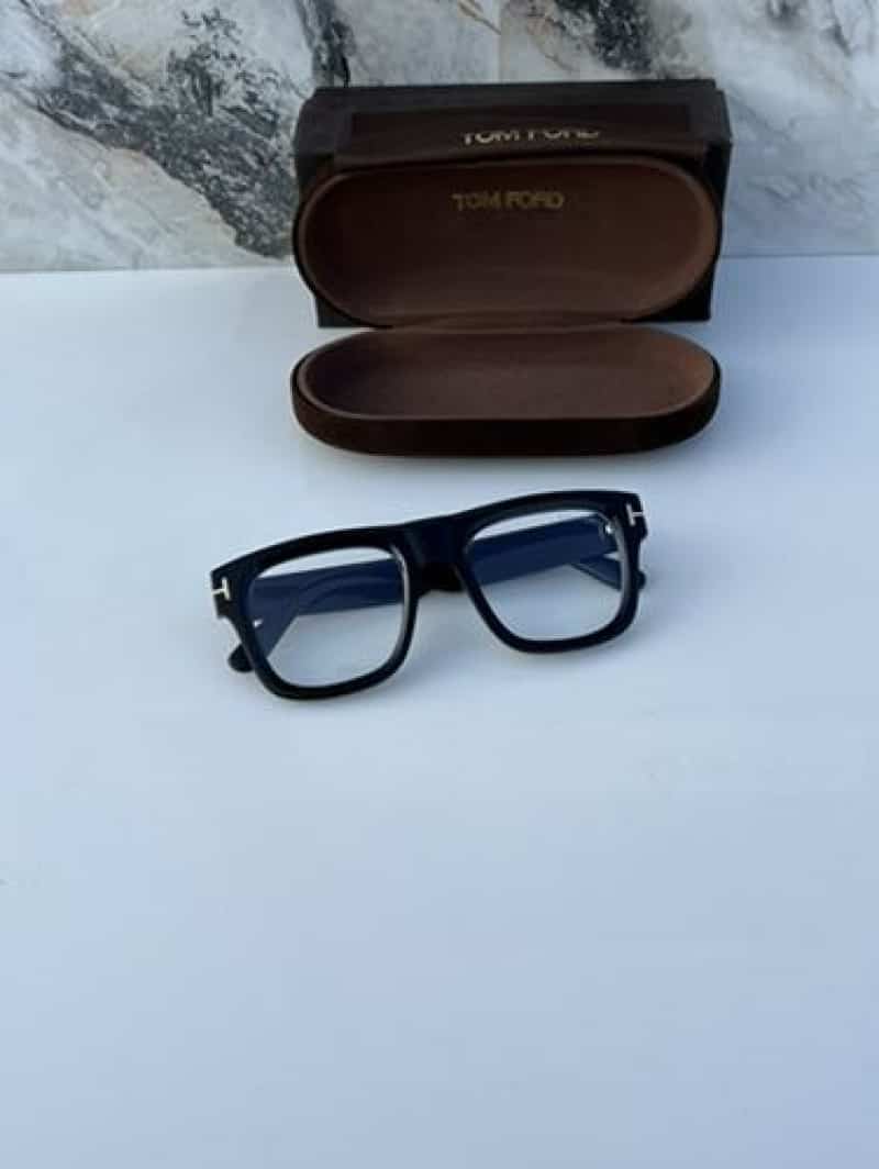 tomfor 259 black plano