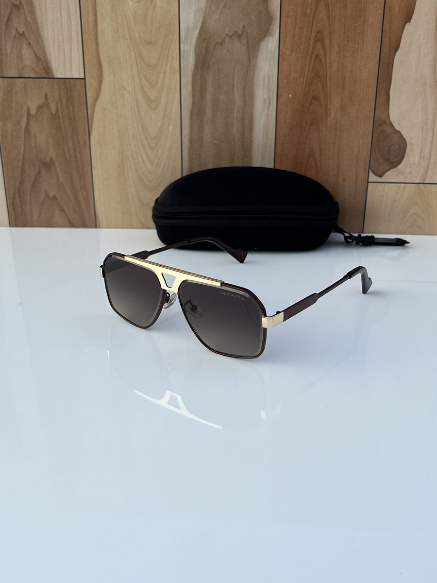 Louis Vuitton_120_gold_brown