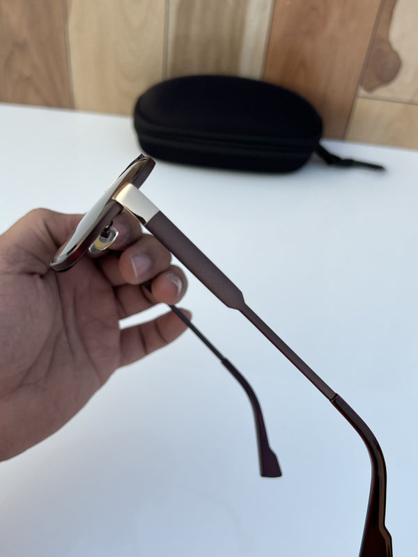 Louis Vuitton_120_gold_brown