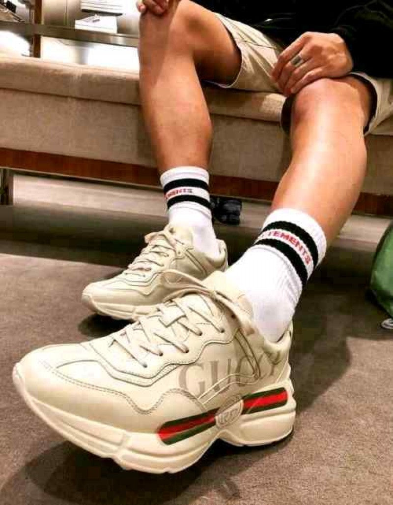 Gucci Rhython Sneakers 425