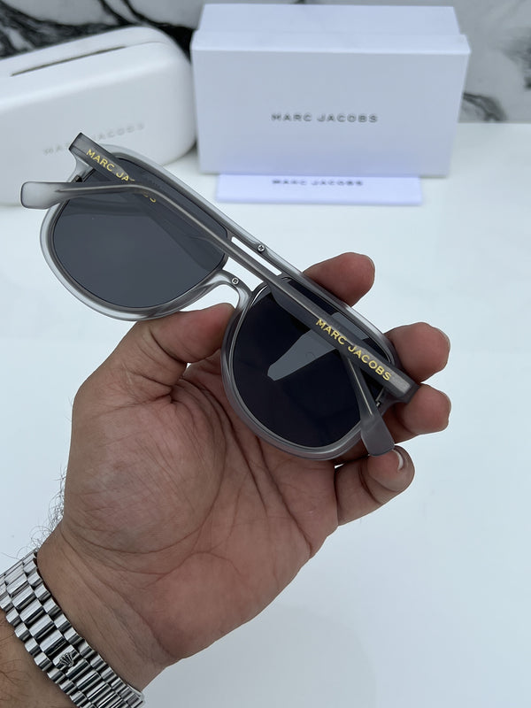 Marc_jacobs_1010_grey_black