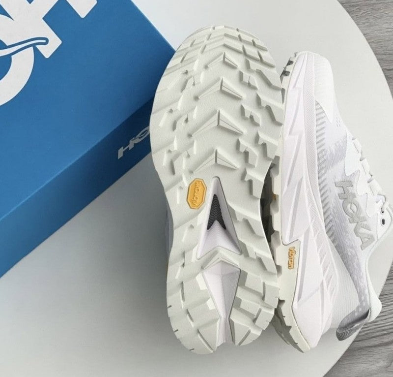 Hoka SKYLINE FLOAT X ALL WHITE