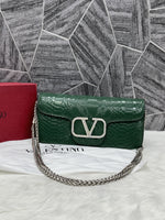 Valentino_V_Loco_Croccskin_Premium_Green