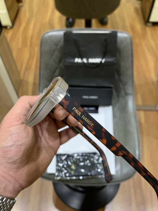 Paul hardy 9820 white brown