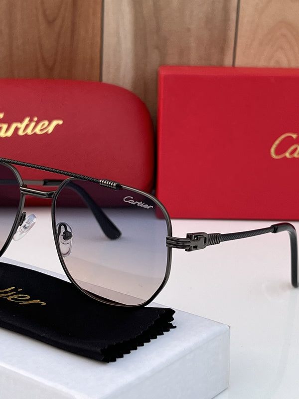 Cartier_aviator_brown_blue