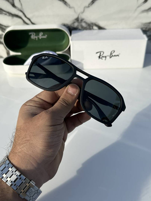 rey ban 4329 black green