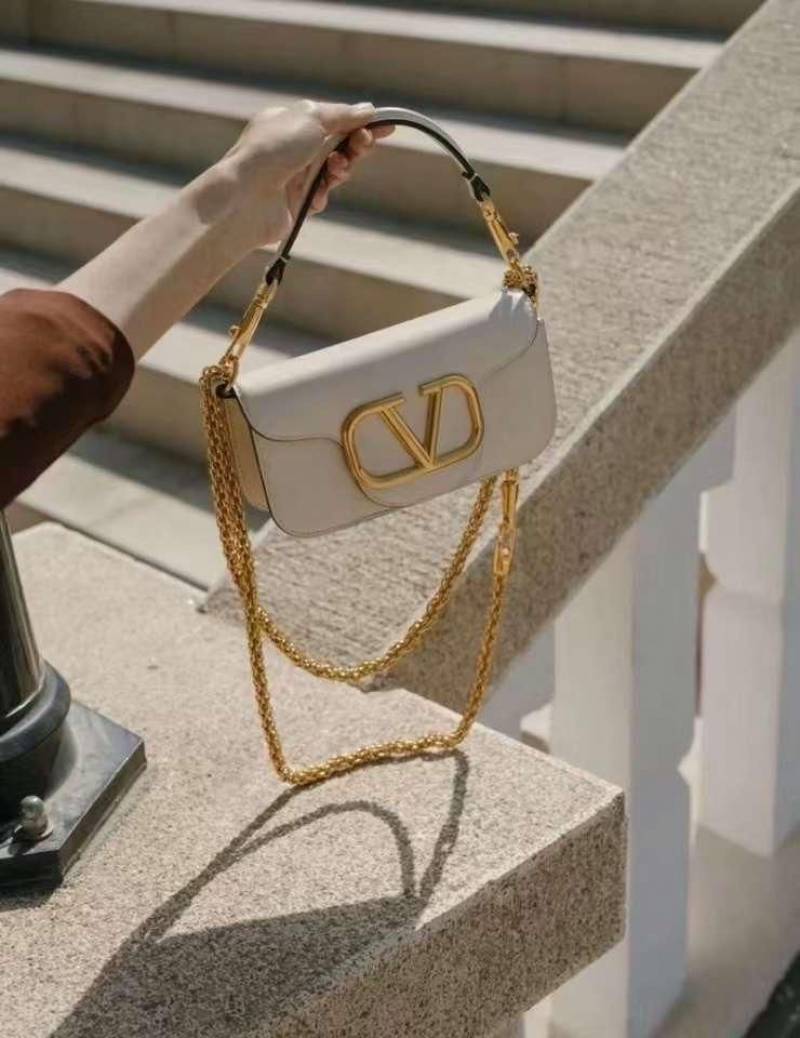 Valentino_V_Lock_White_Small_Shoulder_Bag_With_Original_Box