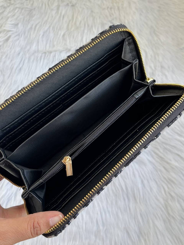 Dior_94_Black_Long_Zippy_Wallet_With_OriginalBox