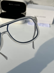 Marc_jacobs_1010_white_plano