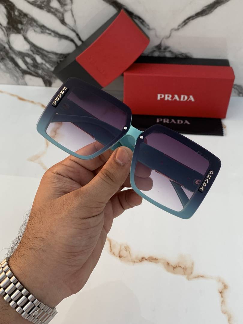 Prada_23002_green