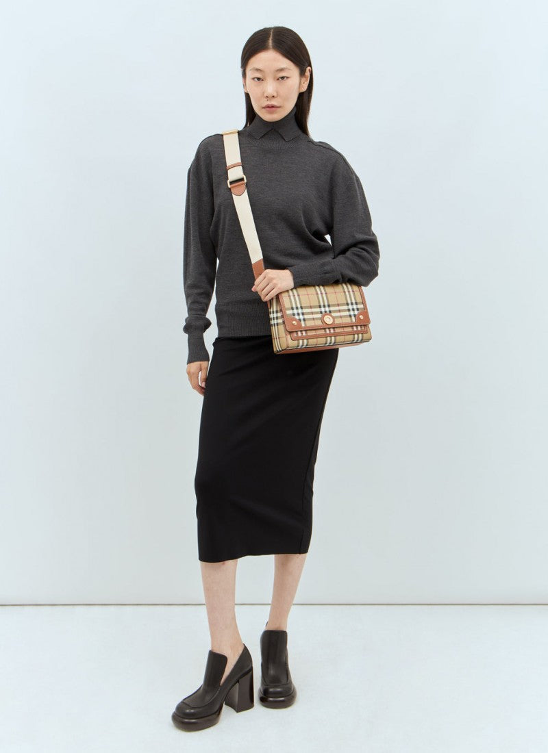 Burberry_Note_Check_Crossbody_Bag_With_Magnet_Box_Premium