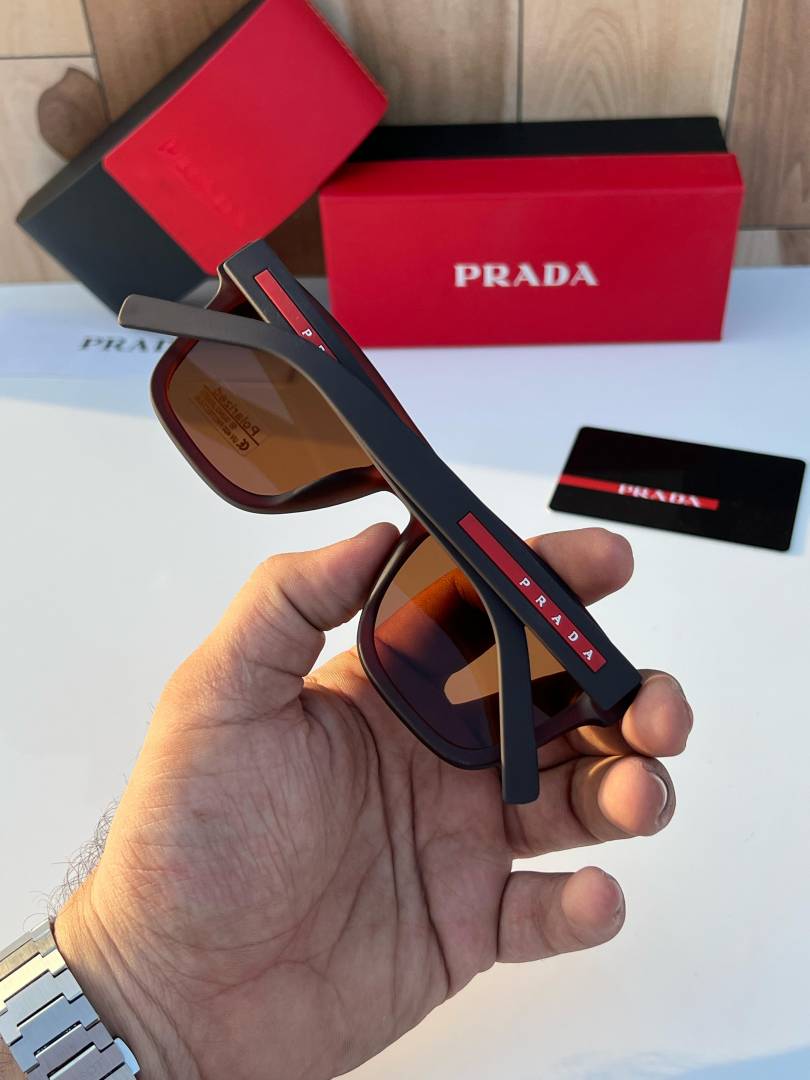 Prada_3835_brown