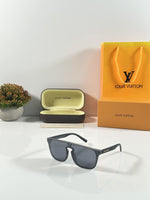 Louis Vuitton_1822_Grey_Black