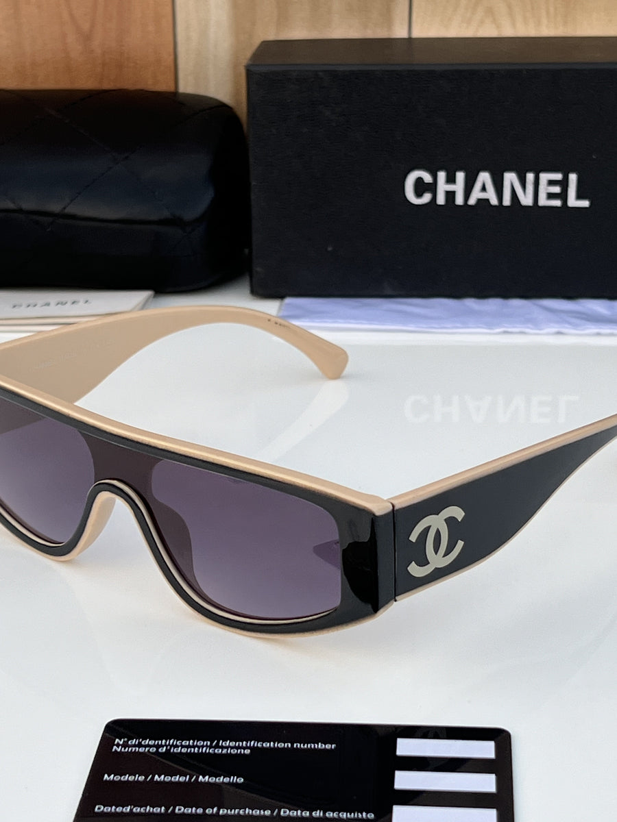 Chanel 1001 peach black