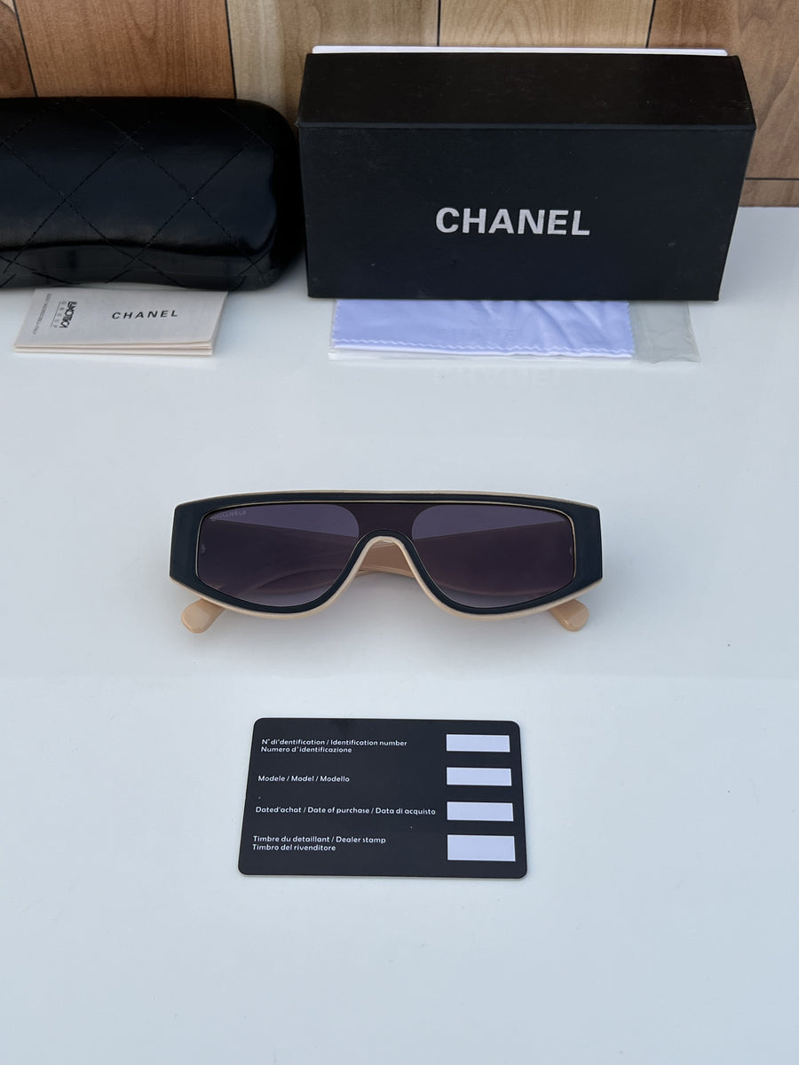 Chanel 1001 peach black