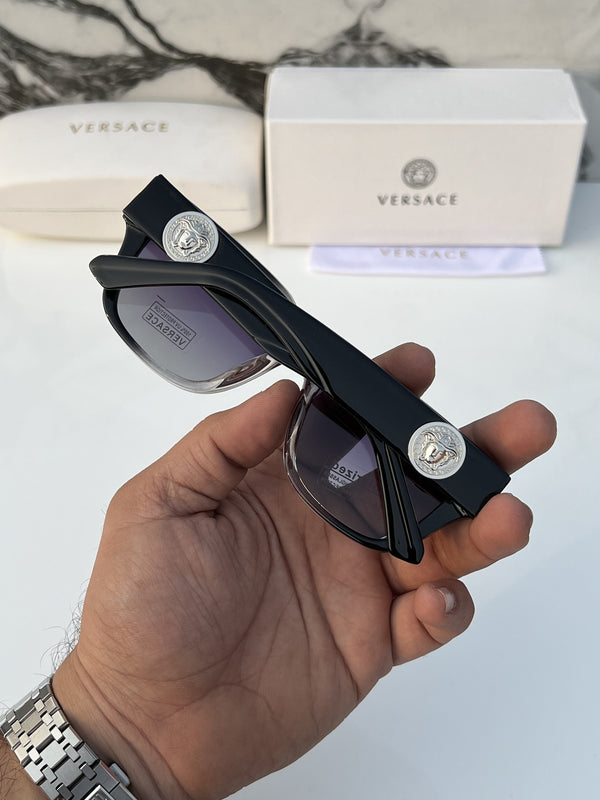 Versace_7722_black_white