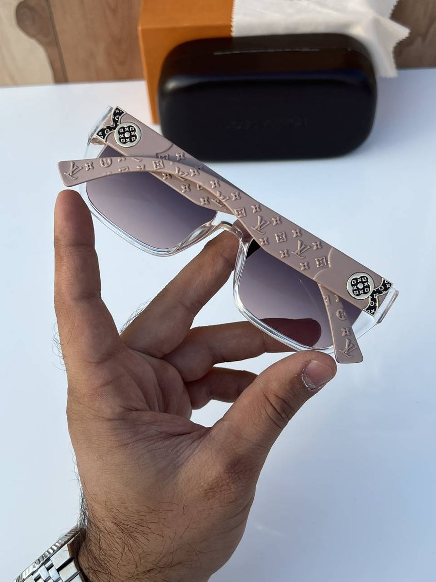 Louis Vuitton_2894_white_brown