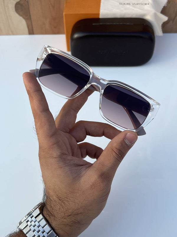 Louis Vuitton_2894_white_brown