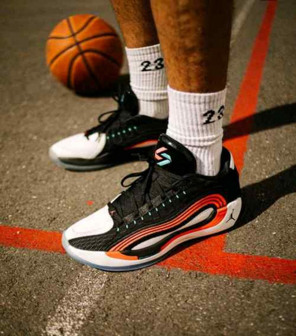 Nike Air Jordan Luka 4 BLOODLINE
