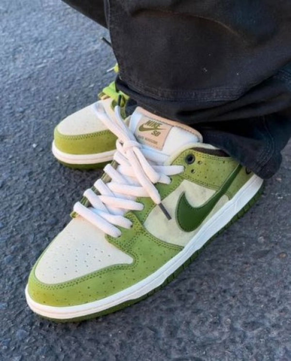 Nike Sb Dunk Low x Yuto Horigome Matcha
