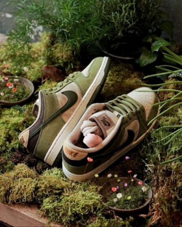 Nike Sb Dunk Low x Yuto Horigome Matcha