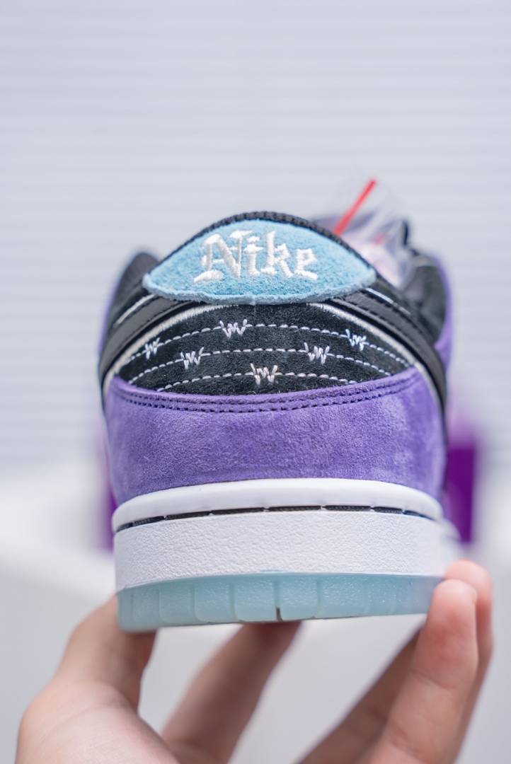 Nike sb dunk low pro x hayley wilson