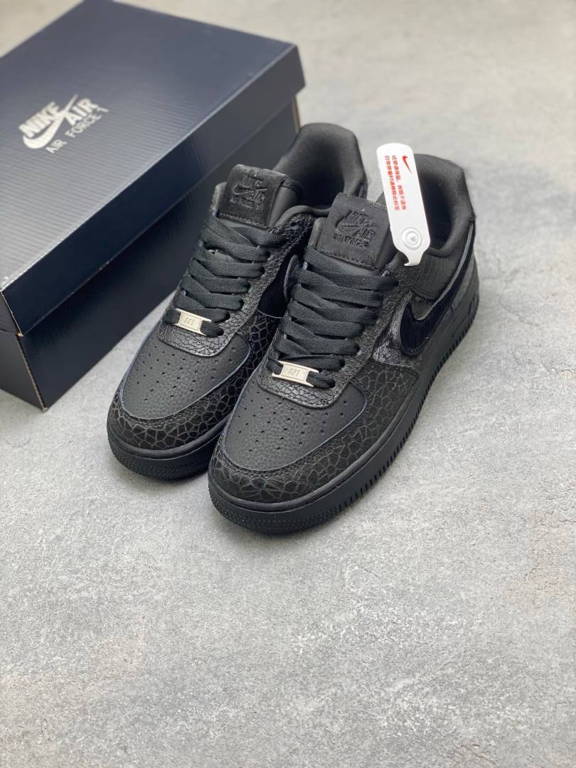 Nike AIRFORCE 1 LOW BLACK PONY HAIR SNAKESKIN