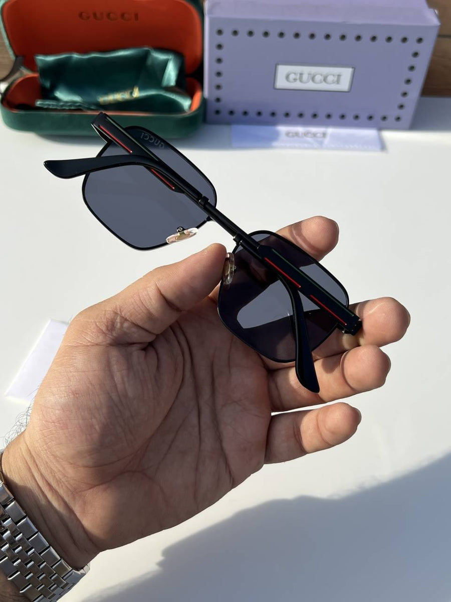 Gucci_526_black
