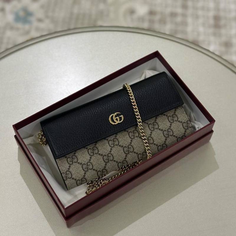 Gucci_73_GG_Supreme_ChainWallet_With_OriginalBox_DustCover