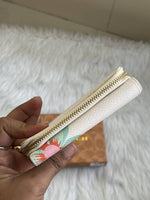 Coach_116_White_Trifold_Wallet_With_OriginalBox_DustCover_Premium