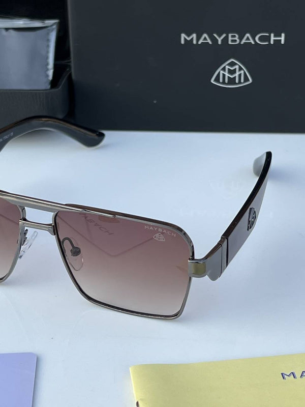 Maybach_609_brown