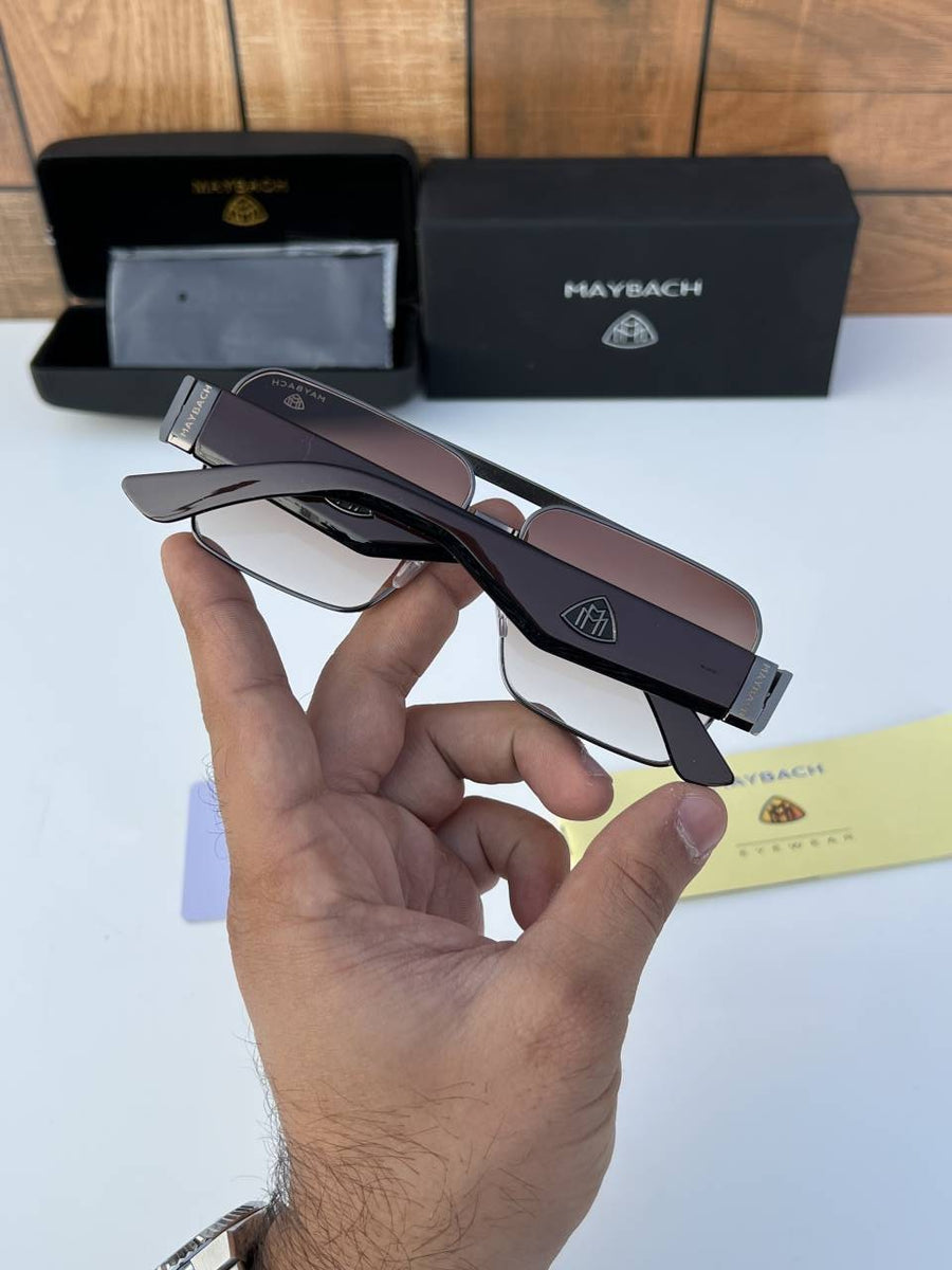 Maybach_609_brown