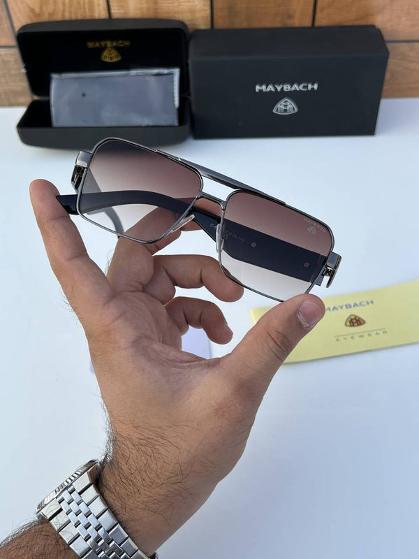 Maybach_609_brown