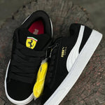 Puma Ferrarii Suede XL Black White