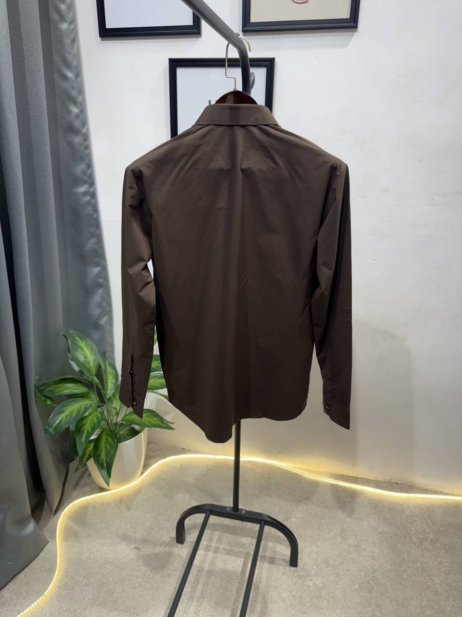 Hugo bos tukey imported shirt with brand button and logo on chest brown
