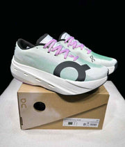 On Cloudboom Volt Iceberg Mantis 141