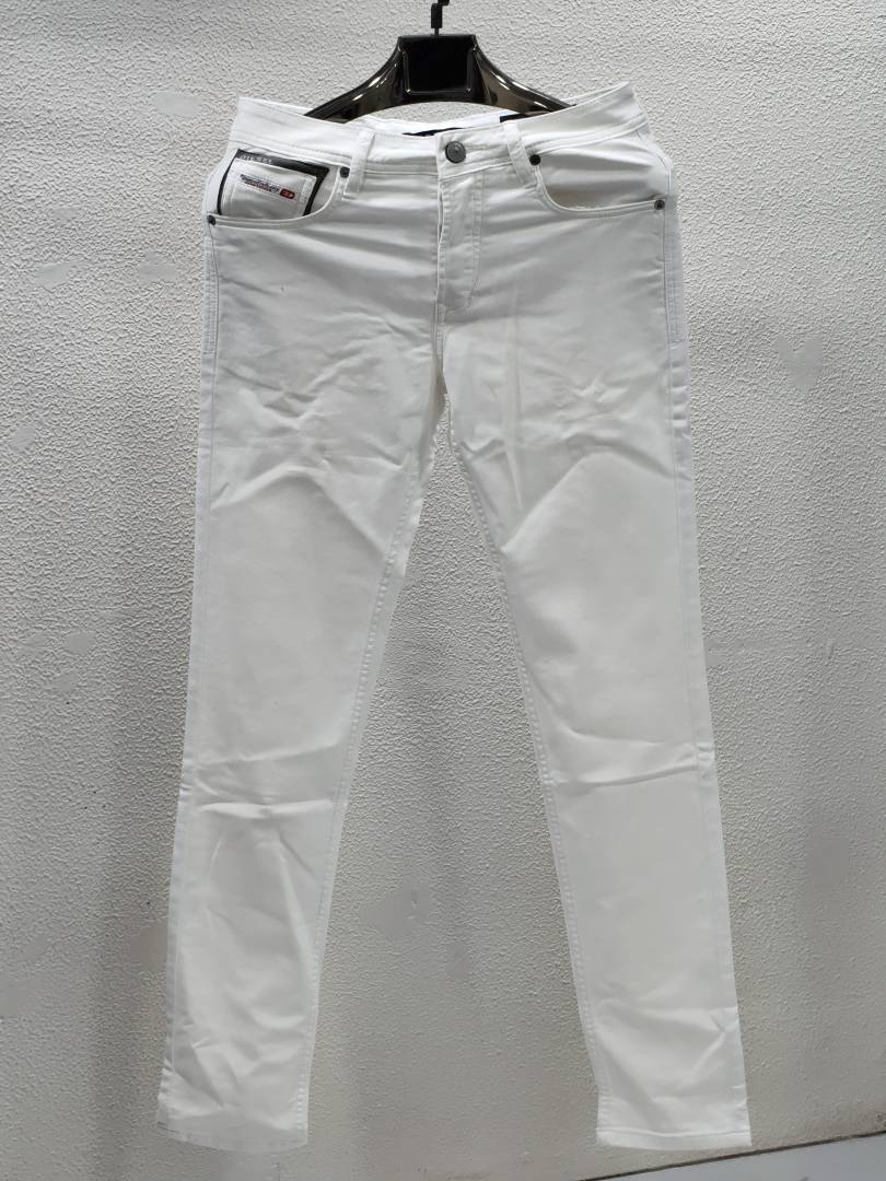 DIE-XSEL IMPORTED STORE ARTICLE JEANS