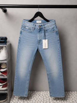 Calvin Klein Premium Straight Fit Denim Jeans 2827