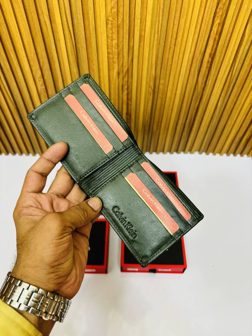 101 CK CALVIN KLIE_N GREEN PREMIUM QUALITY WALLET