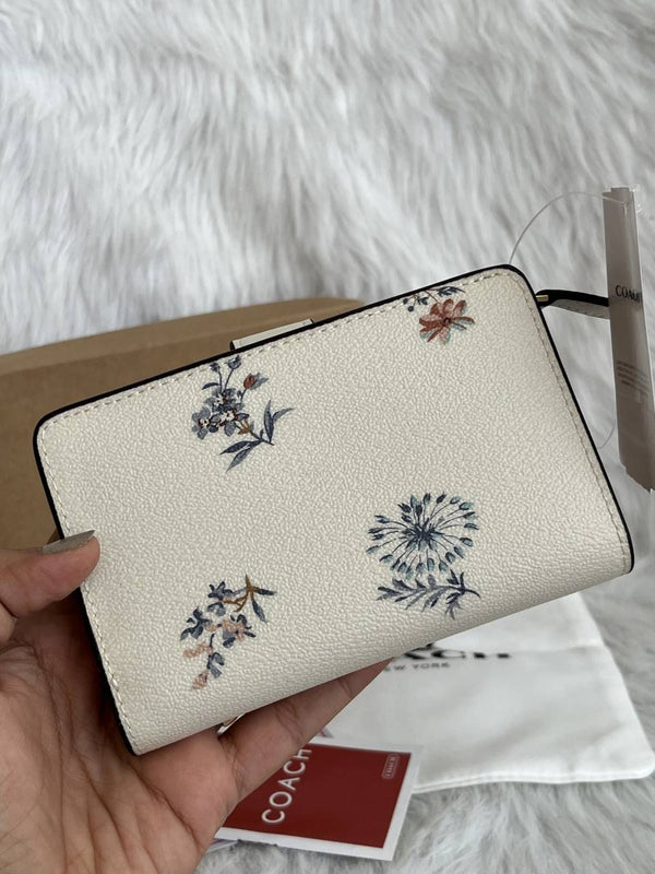 Coach_2-9_Premium_Flap_Wallet_With_OriginalBox_DustCover_Highend_Coded