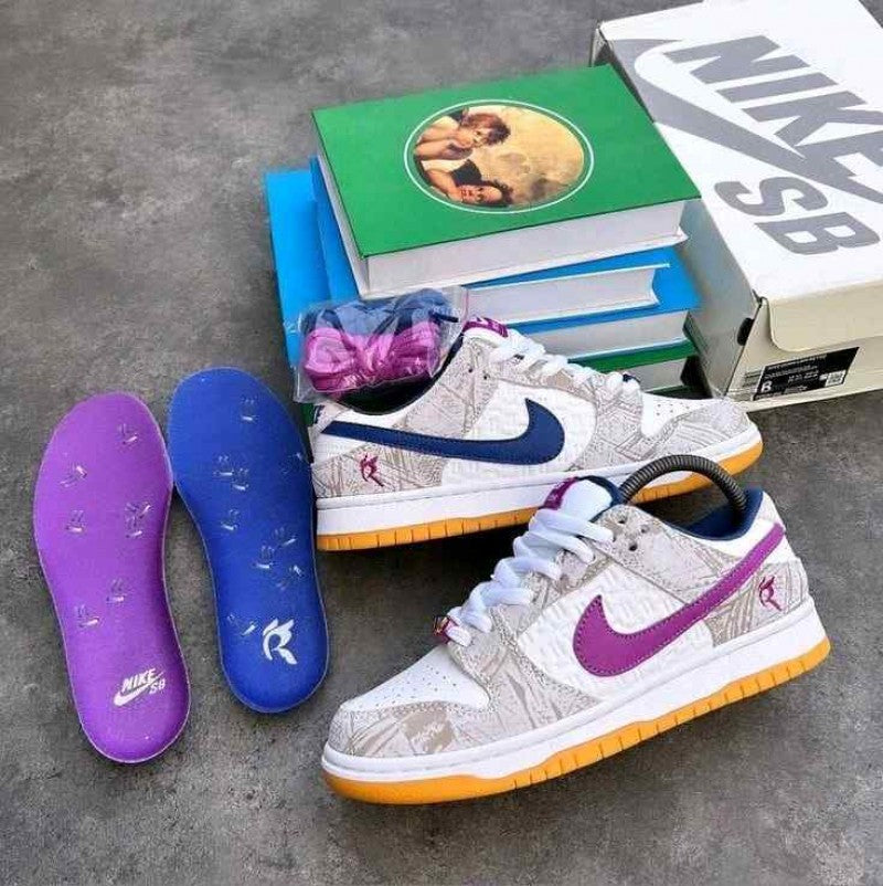 Nike SB Dunk Low Rayssa Leal 1710